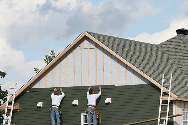 Professional Wood Siding technician working in Utica, NY